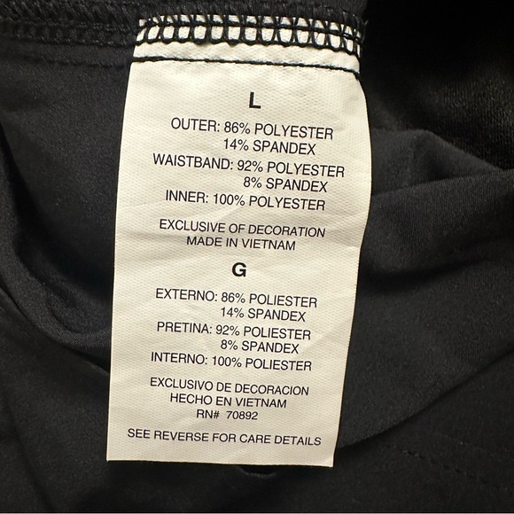 Black Women's Athletic Shorts SZ L NWT - Picture 7 of 7